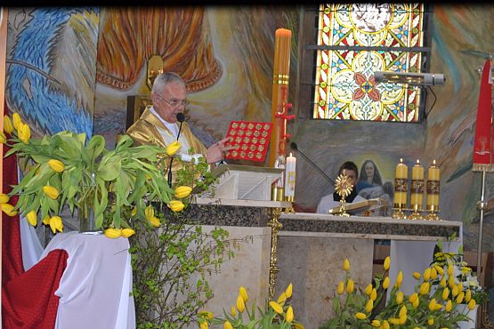 Grafika #12: Msza z okazji 100 rocznicy urodzin św. Jana Pawła II