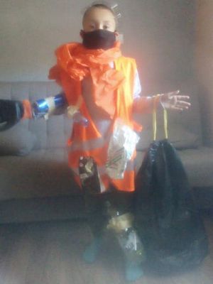 Grafika #7: Ekologiczny Pokaz Mody