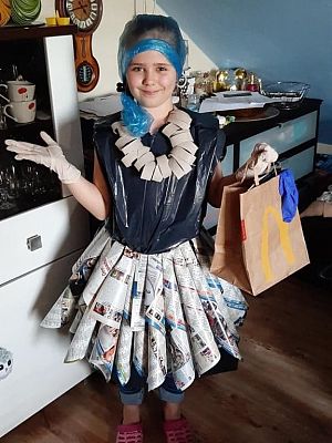 Grafika #8: Ekologiczny Pokaz Mody