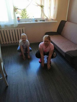 Grafika #3: Nauka zdalna w klasie III