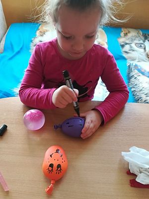 Grafika #12: Praca zdalna u Pingwinków