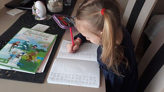 Grafika #15: Prace Leśnych Skrzatów