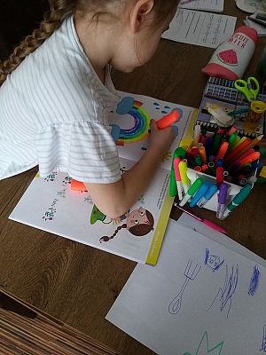 Grafika #17: Prace Leśnych Skrzatów