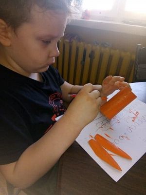 Grafika #18: Prace Leśnych Skrzatów