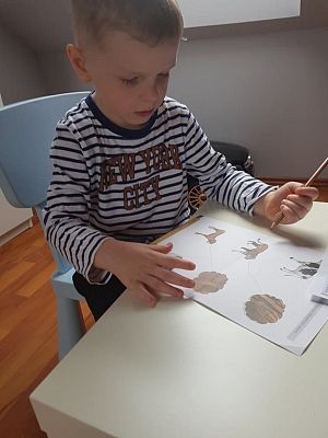 Grafika #19: Prace Leśnych Skrzatów