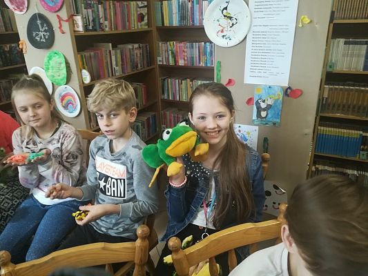 Grafika #2: DZIEŃ ŻABY