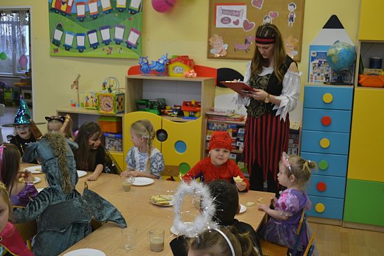 Grafika #0: Bal karnawałowy w Przedszkolu