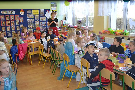 Grafika #53: Bal karnawałowy w Przedszkolu