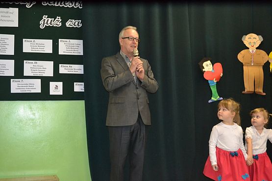 Grafika #3: Dzień Babci i Dziadka w Przedszkolu