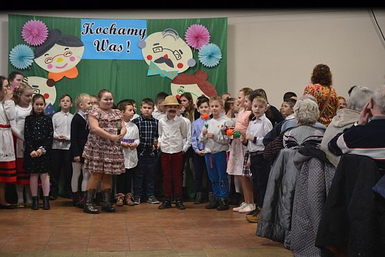 Grafika #18: Tak wiele zawdzięczamy naszym babciom i dziadkom, dlatego ich święto uczciliśmy w szczególny sposób!