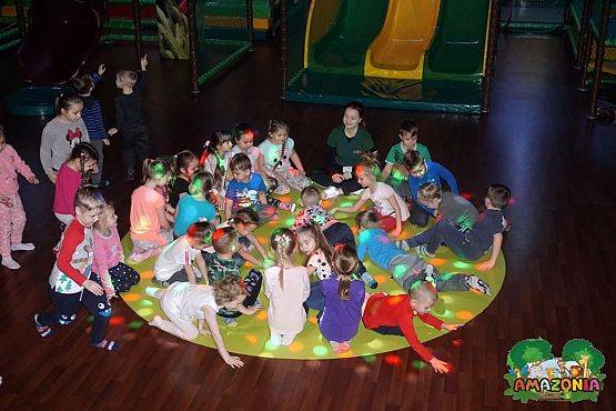 Grafika #8: Przedszkolaki w "Amazonii"