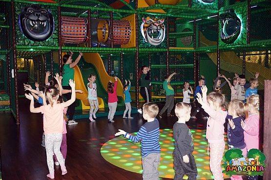 Grafika #7: Przedszkolaki w "Amazonii"