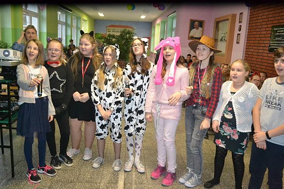 Grafika #7: Karnawał w naszej szkole.