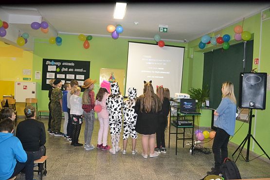 Grafika #10: Karnawał w naszej szkole.