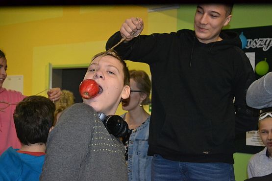 Grafika #35: Karnawał w naszej szkole.