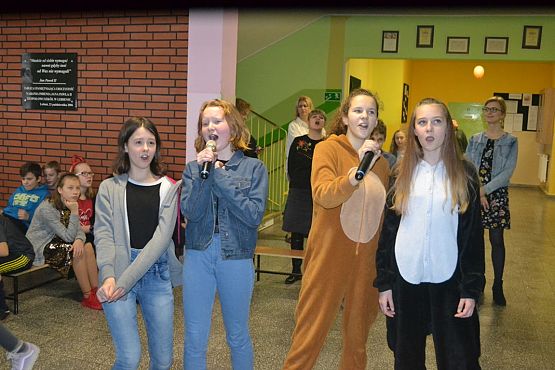 Grafika #54: Karnawał w naszej szkole.