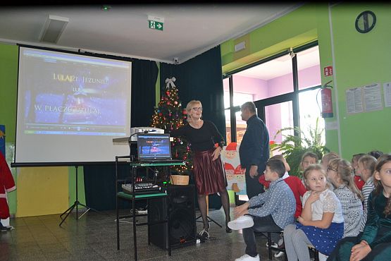 Grafika #3: Wspólne kolędowanie