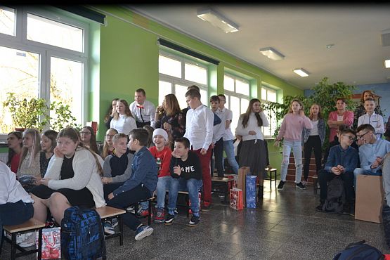 Grafika #6: Wspólne kolędowanie