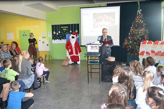 Grafika #22: Wspólne kolędowanie