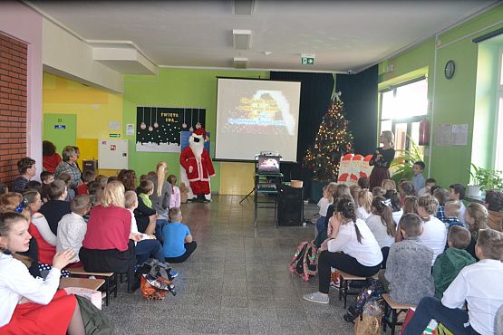 Grafika #23: Wspólne kolędowanie