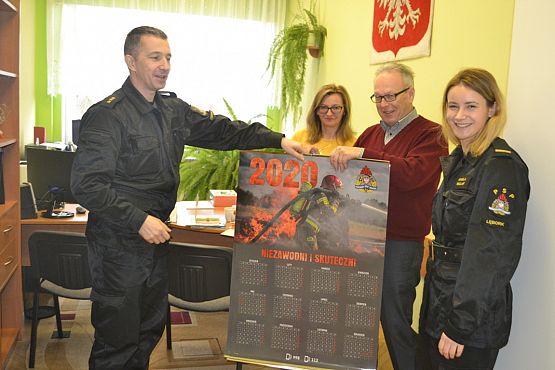 Grafika #0: Wizyta strażaków w naszej szkole