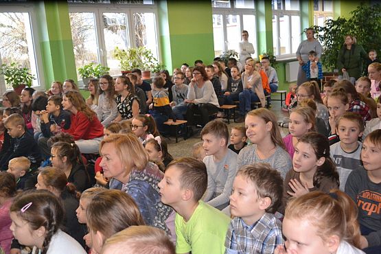 Grafika #14: #Razem Na Święta