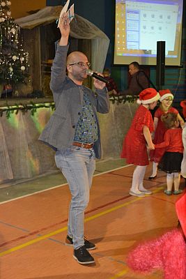 Grafika #82: VI Rodzinny Kiermasz Świąteczny