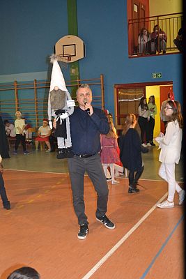 Grafika #110: VI Rodzinny Kiermasz Świąteczny