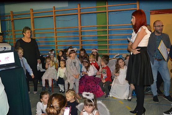 Grafika #31: VI Rodzinny Kiermasz Świąteczny