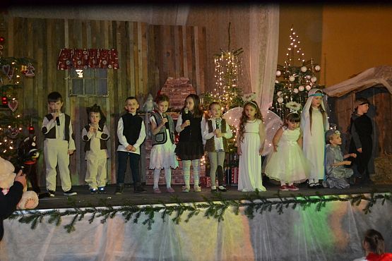 Grafika #55: VI Rodzinny Kiermasz Świąteczny