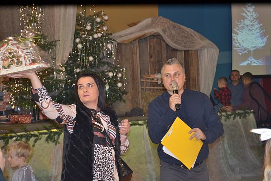 Grafika #81: VI Rodzinny Kiermasz Świąteczny