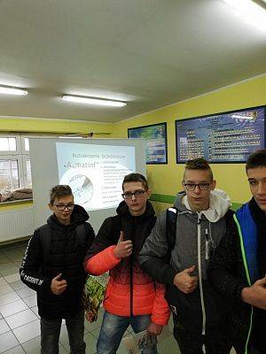 Grafika #0: Uczniowie klasy VIII uczestniczyli w Jesiennych Targach Edukacyjnych w Lęborku.