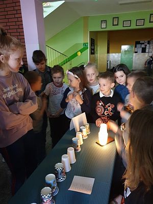 Grafika #50: Zabawa Andrzejkowa