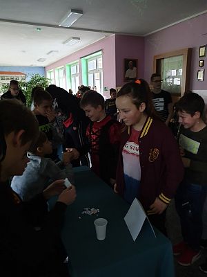 Grafika #42: Zabawa Andrzejkowa