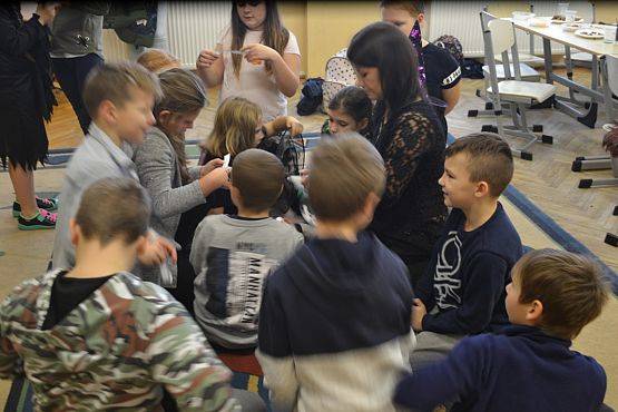 Grafika #24: Zabawa Andrzejkowa