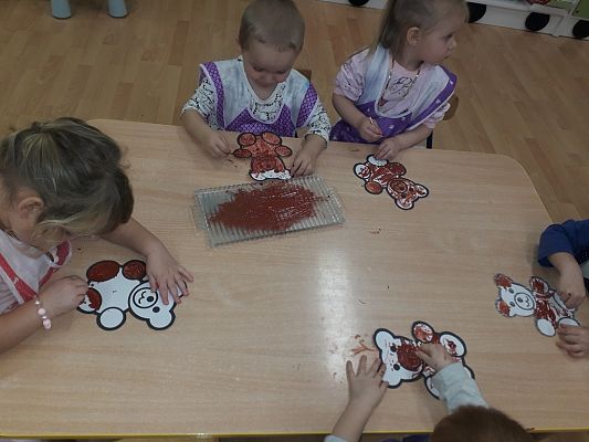 Grafika #14: Piżama party z okazji Dnia Pluszowego Misia