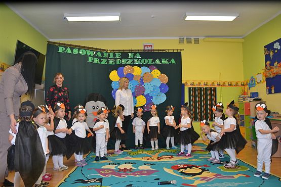 Grafika #19: Pasowanie w Przedszkolu