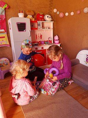 Grafika #15: Dzień Dziecka u ,,PINGWINKÓW"