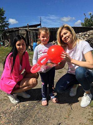 Grafika #2: Dzień Dziecka u ,,PINGWINKÓW"