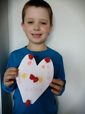 Grafika #47: 26 maja – Dzień Mamy