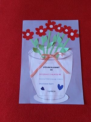 Grafika #20: 26 maja – Dzień Mamy