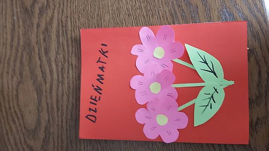 Grafika #33: 26 maja – Dzień Mamy