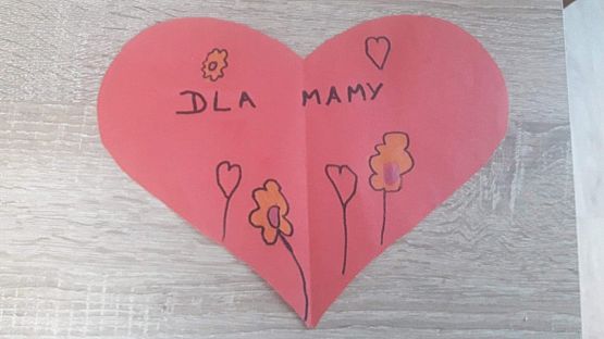 Grafika #51: 26 maja – Dzień Mamy