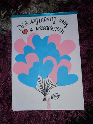 Grafika #6: 26 maja – Dzień Mamy