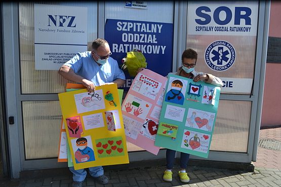 Grafika #10: #JESTEŚMY Z WAMI - DZIĘKUJEMY