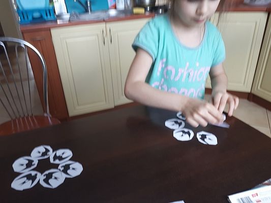 Grafika #14: Prace Leśnych Skrzatów