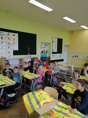 Grafika #4: Uczę się bezpieczeństwa"