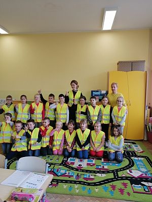 Grafika #1: Uczę się bezpieczeństwa"