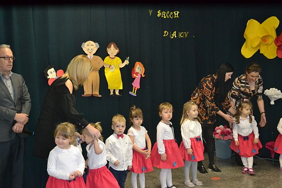 Grafika #2: Dzień Babci i Dziadka w Przedszkolu