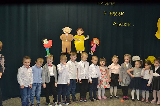 Grafika #18: Dzień Babci i Dziadka w Przedszkolu